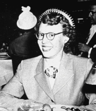 Phyllis Lyon