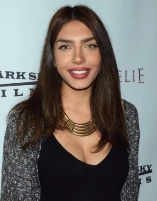 Azra Alkan
