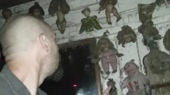 Island of Dolls