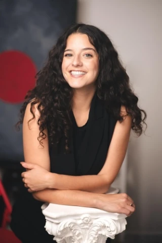 Laura B. Abellán