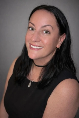 Dayna Ghiraldi