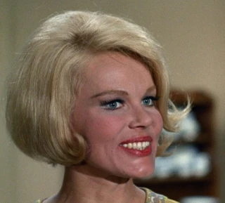Corinne Cole