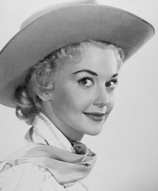 Gloria Winters