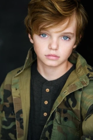 Easton Ginn Almond