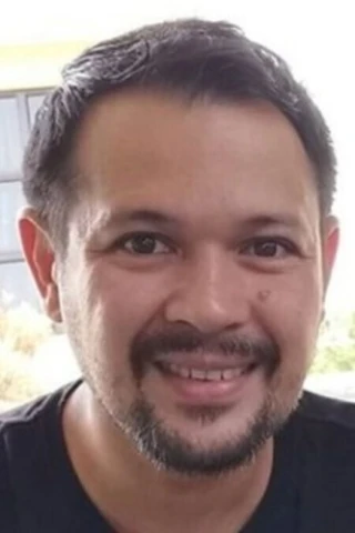 Christopher Roxas