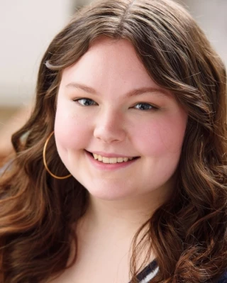 Lucy J Kassel