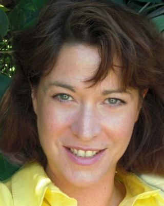 Bonnie Loev