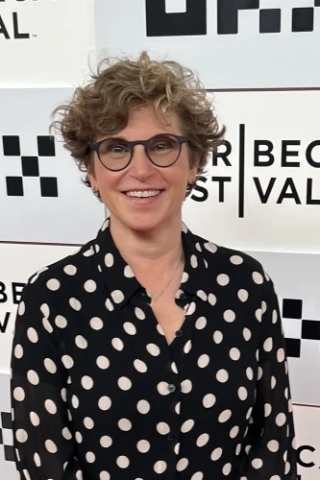 Lisa Robison