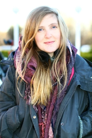 Lindsay MacKay