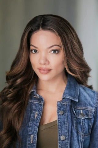 Yesenia Quinones