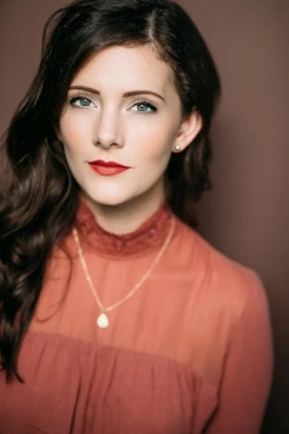 Miranda Robbins