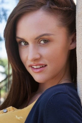 Alexa Curtin