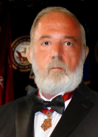 Daniel Ellis