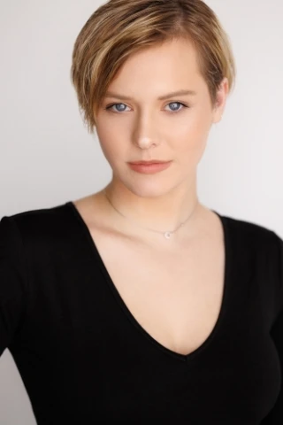 Samantha Holland