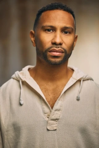 Aaron K Smalls