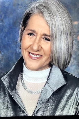 Theresa Tova