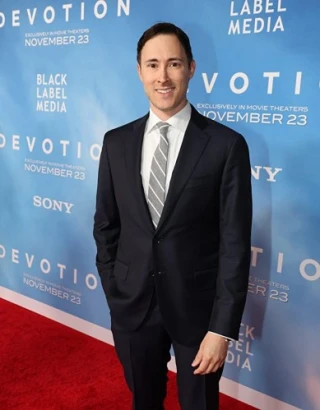 Adam Makos