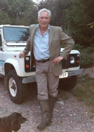 Julian Amos