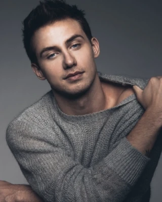 Derek Piquette