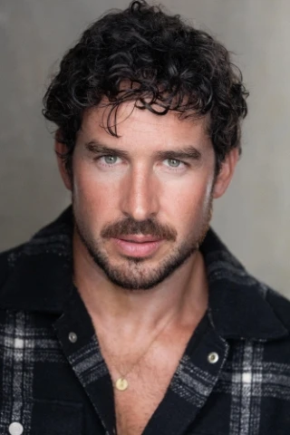 Gavin Fowler