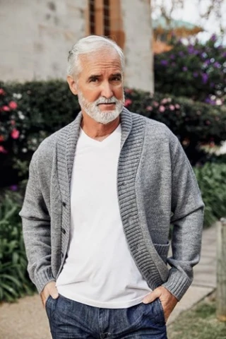 David Arnett