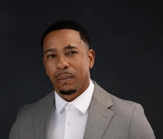 Berry Williams Jr.
