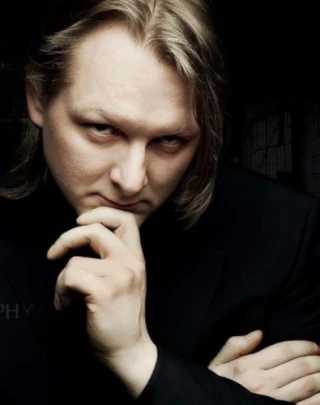 David Bond