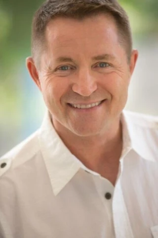 Robert L. Duncan