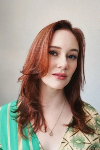 Laura Houha