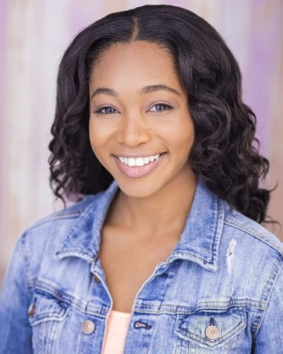 Myia Hubbard