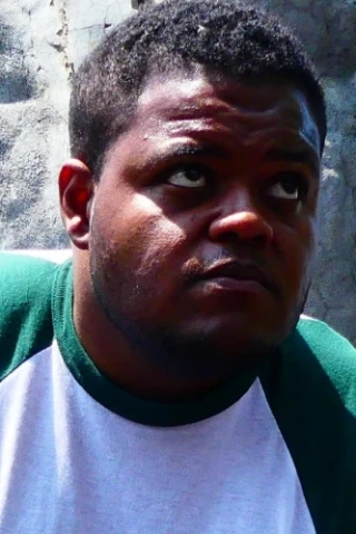 Dom Lyons