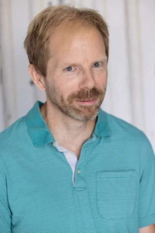 Nathaniel Holt