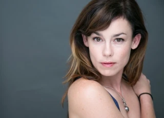 Christi Waldon