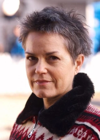 Nancy Oliver