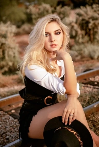 Taylor Ann Tracy