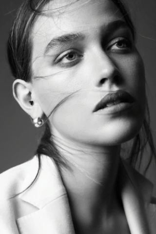 Victoria Pedretti