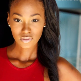 Monique StaTeena