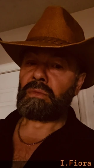 Ilir Fiora