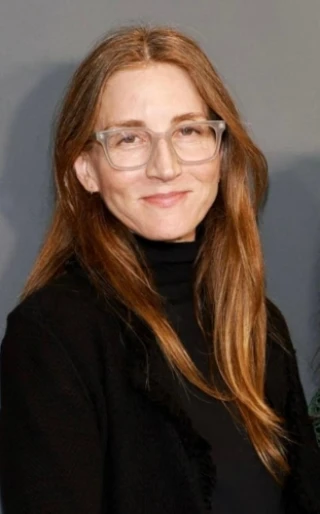 Julia Gunn