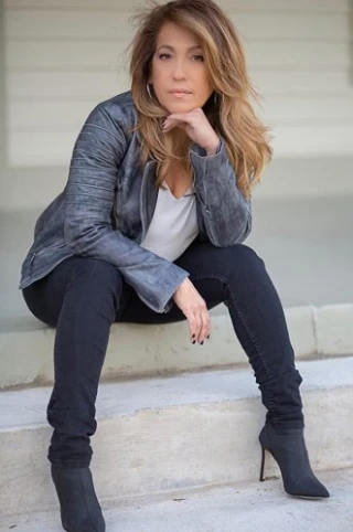 Tanya Dios