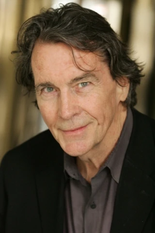 Lee Godart