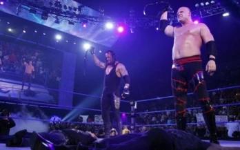 WWE Friday Night SmackDown #450