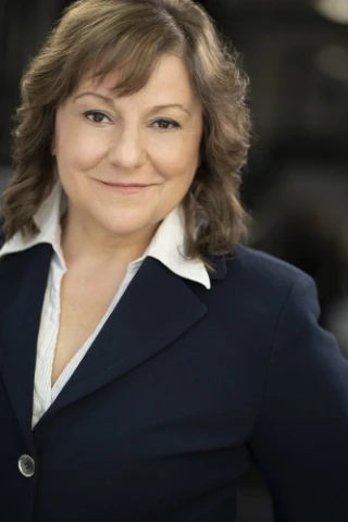 Mary-Lou Drachenberg