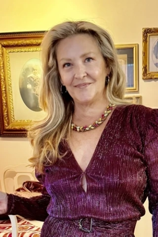 Linda L. Miller