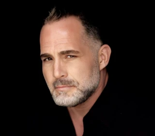 Jeff M Hill