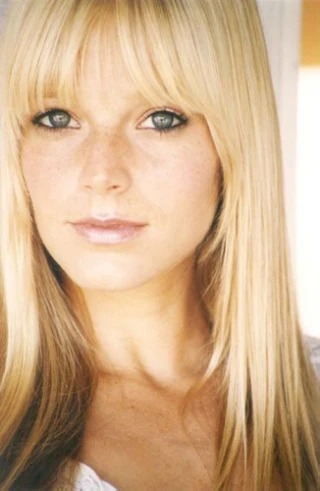 Molly Stanton