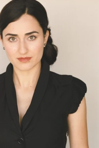 Roxie Sarhangi