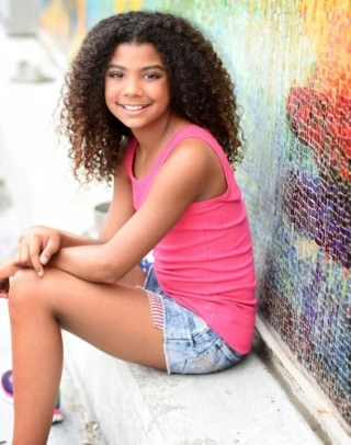 Brook'Lynn Sanders