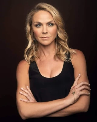Jennifer Knox