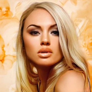 Janelle Leona